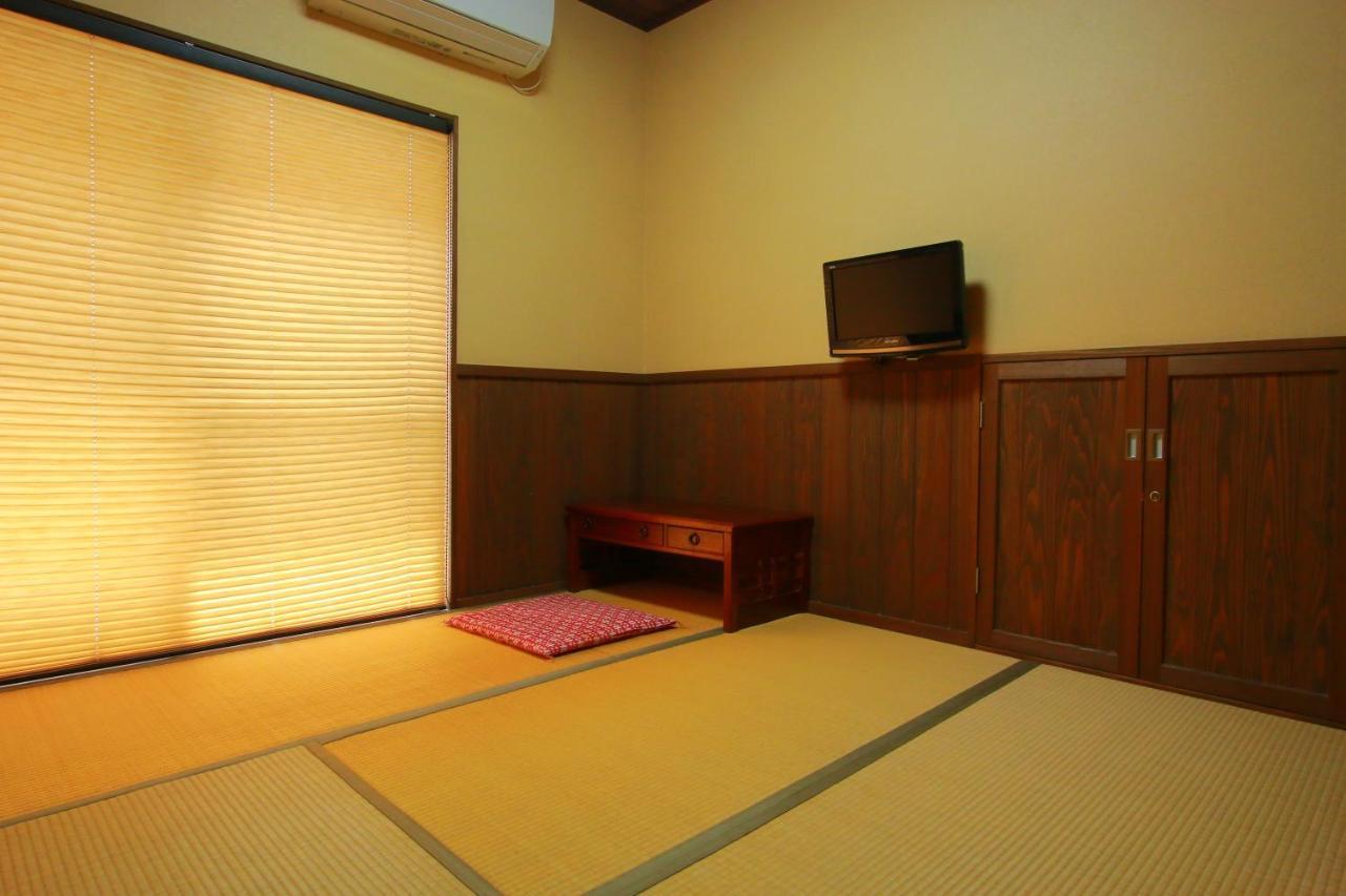 Family Ryokan Kawakyu With Showa Retro, Private Hot Spring إيبوسوكي المظهر الخارجي الصورة