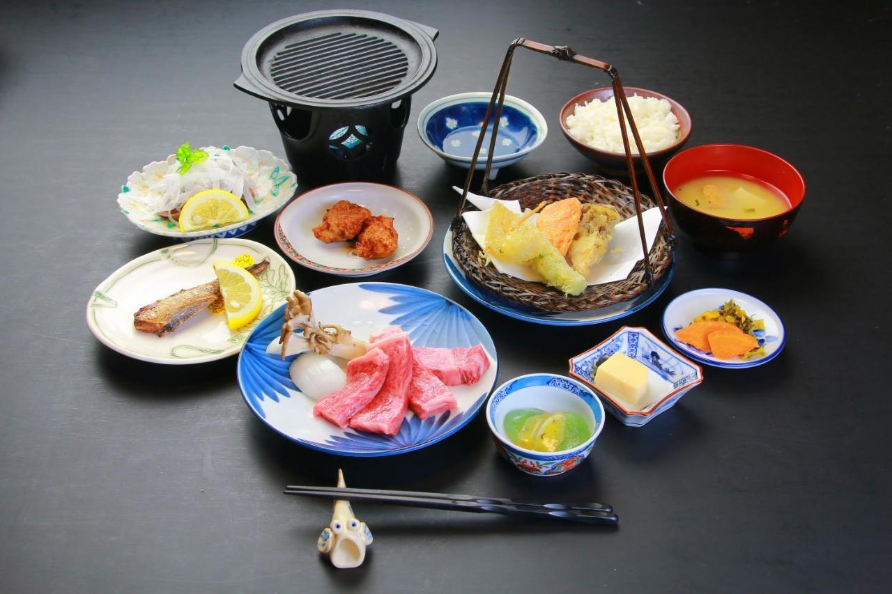 Family Ryokan Kawakyu With Showa Retro, Private Hot Spring إيبوسوكي المظهر الخارجي الصورة