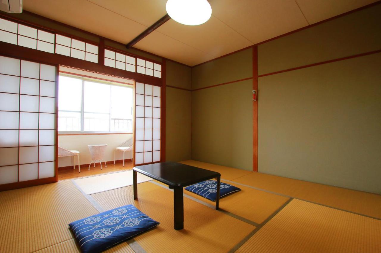 Family Ryokan Kawakyu With Showa Retro, Private Hot Spring إيبوسوكي المظهر الخارجي الصورة